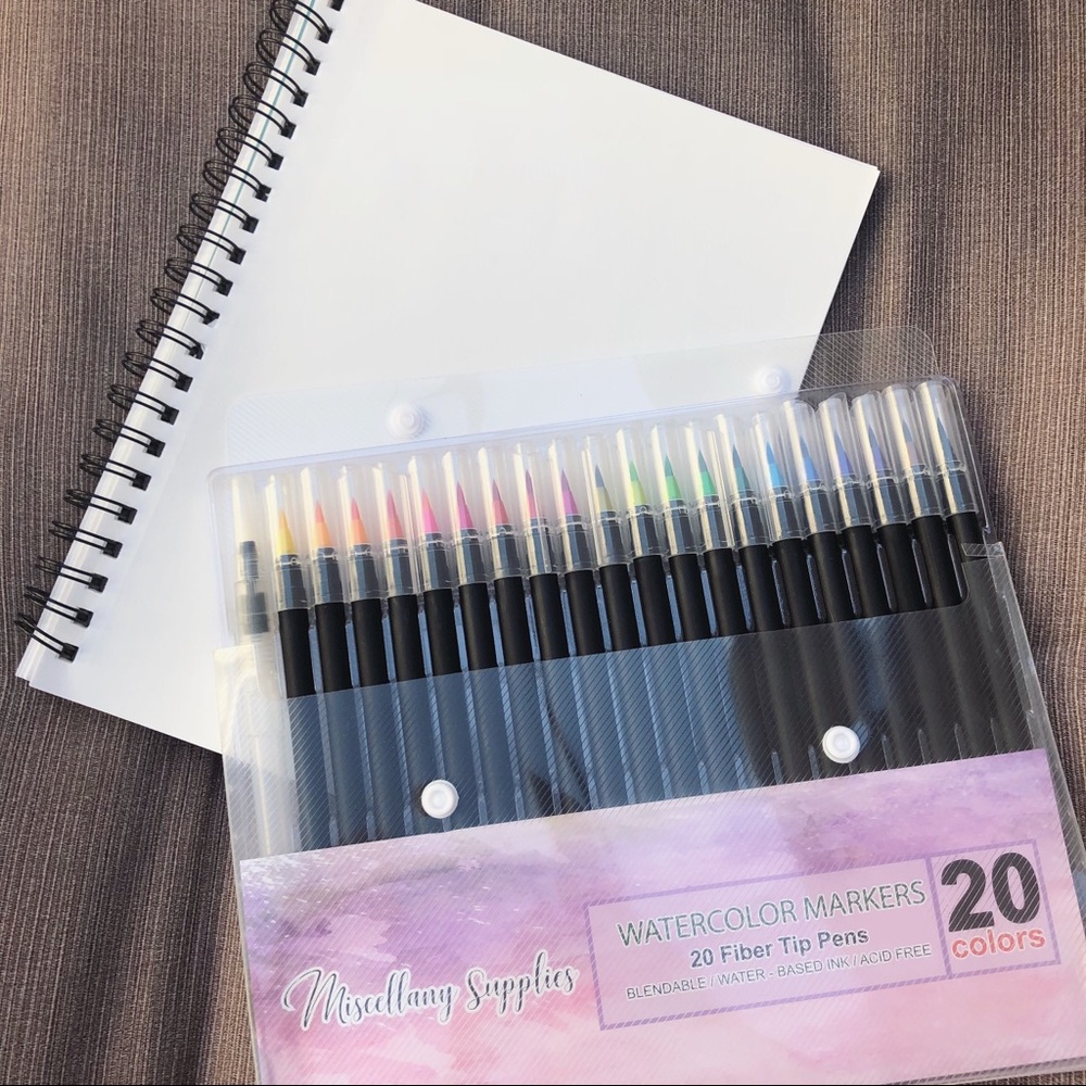 20 WATERCOLOR BRUSH PENS+ 1 Water Blending Brush
